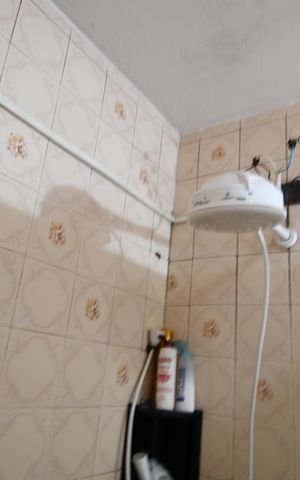 Casa à venda com 100m², 2 quartos e 3 vagasBanheiro