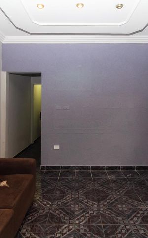 Casa para alugar com 190m², 3 quartos e 3 vagas Casa para alugar com 190m², 3 quartos e 3 vagasSala