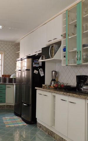 Casa de condomínio à venda com 600m², 4 quartos e 5 vagasCozinha 