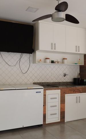 Casa de condomínio à venda com 600m², 4 quartos e 5 vagasChurrasqueira