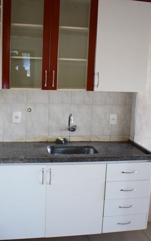 Apartamento para alugar com 72m², 3 quartos e 1 vagaCozinha - Armários