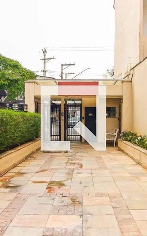 Apartamento à venda com 55m², 2 quartos e 1 vaga Apartamento à venda com 55m², 2 quartos e 1 vagaEntrada