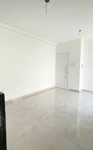 Apartamento à venda com 110m², 2 quartos e 2 vagasSala