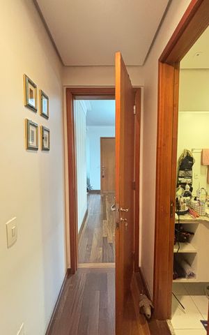 Apartamento à venda com 103m², 2 quartos e 2 vagas Apartamento à venda com 103m², 2 quartos e 2 vagasCorredor