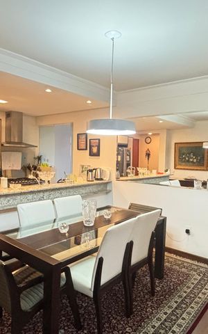 Apartamento à venda com 103m², 2 quartos e 2 vagas Apartamento à venda com 103m², 2 quartos e 2 vagasSala
