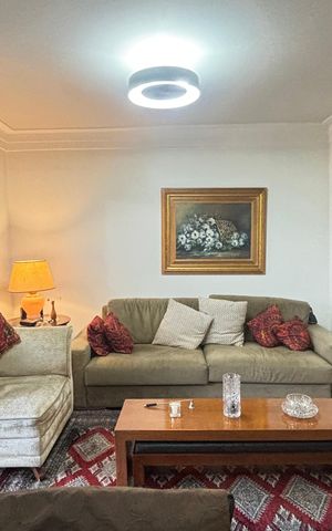 Apartamento à venda com 103m², 2 quartos e 2 vagas Apartamento à venda com 103m², 2 quartos e 2 vagasSala