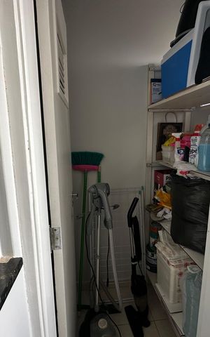 Apartamento à venda com 66m², 2 quartos e 1 vagaÁrea de Serviço
