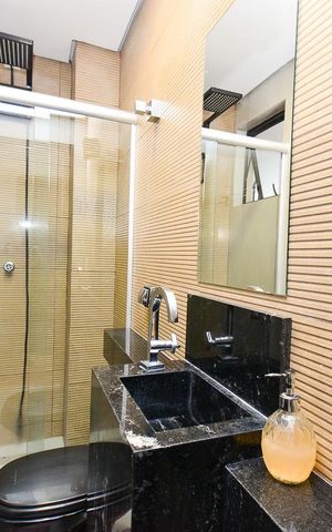 Casa à venda com 420m², 6 quartos e 2 vagas Casa à venda com 420m², 6 quartos e 2 vagasBanheiro social 3