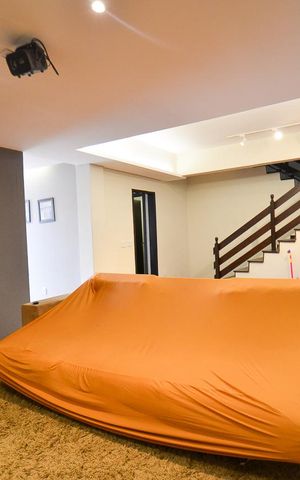 Casa à venda com 420m², 6 quartos e 2 vagas Casa à venda com 420m², 6 quartos e 2 vagasSala 2