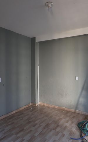Casa à venda com 348m², 3 quartos e 2 vagasQuarto de Serviço