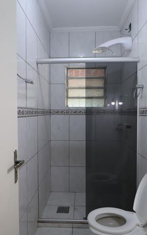 Casa à venda com 348m², 3 quartos e 2 vagasBanheiro