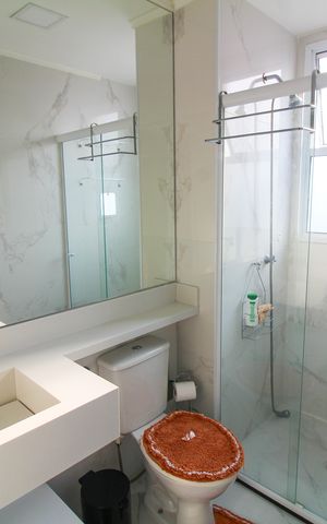 Apartamento à venda com 63m², 2 quartos e 1 vaga Apartamento à venda com 63m², 2 quartos e 1 vagaBanheiro da Suíte