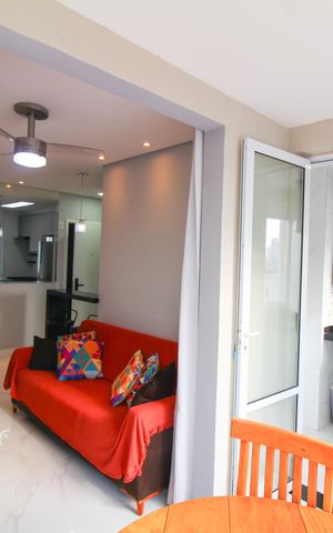 Apartamento à venda com 63m², 2 quartos e 1 vaga Apartamento à venda com 63m², 2 quartos e 1 vagaVaranda