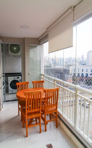 Apartamento à venda com 63m², 2 quartos e 1 vaga Apartamento à venda com 63m², 2 quartos e 1 vagaVaranda