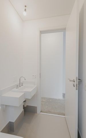 Apartamento à venda com 270m², 4 quartos e 4 vagasBanheiro da Suíte 3