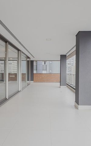 Apartamento à venda com 270m², 3 quartos e 4 vagasVaranda da Sala