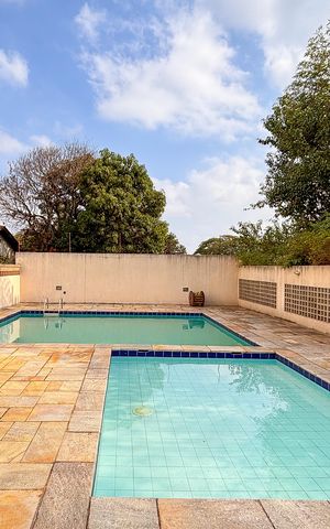 Apartamento para alugar com 200m², 3 quartos e 3 vagas Apartamento para alugar com 200m², 3 quartos e 3 vagasÁrea comum