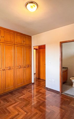 Apartamento para alugar com 200m², 3 quartos e 3 vagas Apartamento para alugar com 200m², 3 quartos e 3 vagasSuíte 1