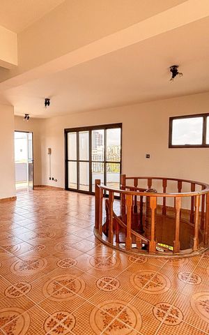 Apartamento para alugar com 200m², 3 quartos e 3 vagas Apartamento para alugar com 200m², 3 quartos e 3 vagasCobertura