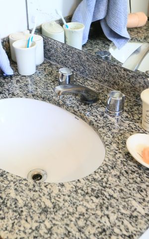 Apartamento à venda com 250m², 4 quartos e 4 vagas Apartamento à venda com 250m², 4 quartos e 4 vagasBanheiro da Suíte 2