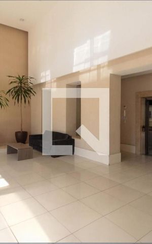 Apartamento à venda com 67m², 2 quartos e 1 vaga Apartamento à venda com 67m², 2 quartos e 1 vagaHall social