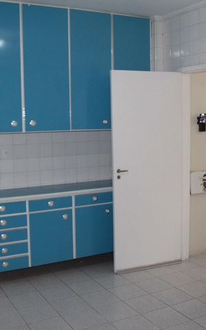 Apartamento à venda com 154m², 4 quartos e 1 vagaCozinha