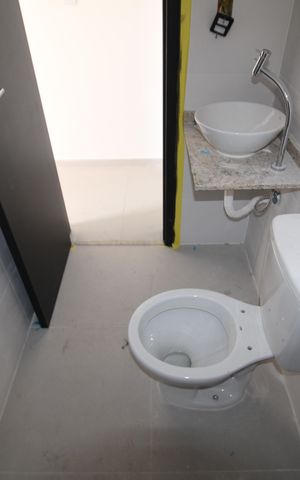 Apartamento à venda com 33m², 1 quarto e sem vagaBanheiro