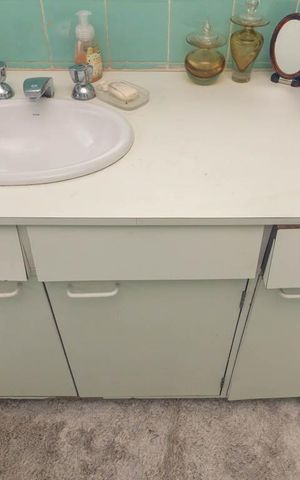 Apartamento à venda com 172m², 3 quartos e 2 vagas Apartamento à venda com 172m², 3 quartos e 2 vagasBanheiro 1