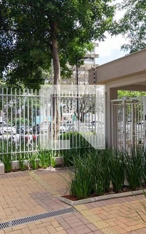 Apartamento à venda com 27m², 1 quarto e sem vaga Apartamento à venda com 27m², 1 quarto e sem vagaEntrada