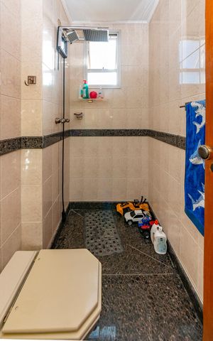Apartamento à venda com 282m², 5 quartos e 2 vagas Apartamento à venda com 282m², 5 quartos e 2 vagasBanheiro Social 1