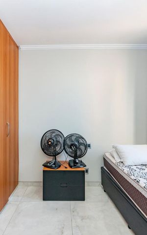 Apartamento à venda com 282m², 5 quartos e 2 vagas Apartamento à venda com 282m², 5 quartos e 2 vagasQuarto 1