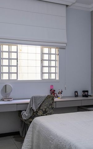 Casa à venda com 277m², 3 quartos e 2 vagas Casa à venda com 277m², 3 quartos e 2 vagasQuarto 2