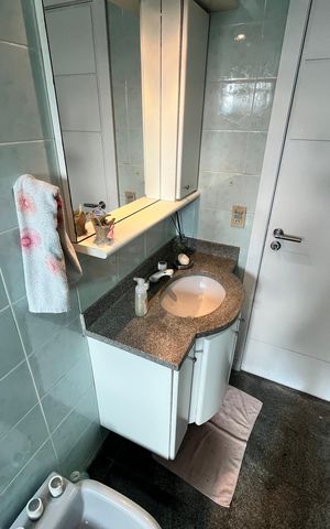 Apartamento à venda com 160m², 3 quartos e 3 vagasBanheiro Social