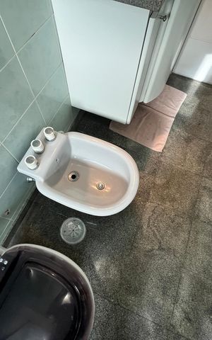 Apartamento à venda com 160m², 3 quartos e 3 vagasBanheiro Social