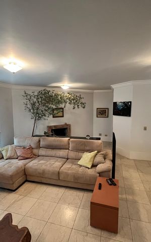 Apartamento à venda com 160m², 3 quartos e 3 vagasSala