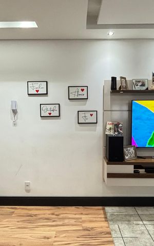 Apartamento à venda com 148m², 3 quartos e 2 vagas Apartamento à venda com 148m², 3 quartos e 2 vagasSala