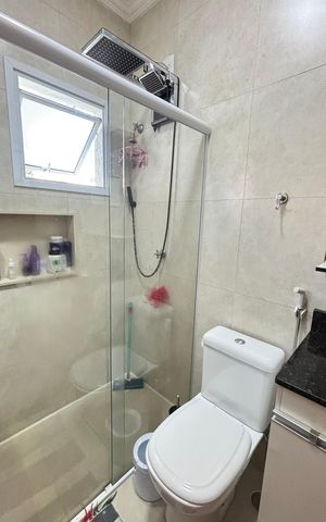 Apartamento à venda com 148m², 3 quartos e 2 vagas Apartamento à venda com 148m², 3 quartos e 2 vagasBanheiro da Suíte