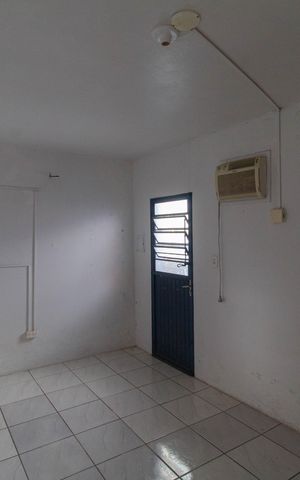 Casa à venda com 125m², 3 quartos e 5 vagas Casa à venda com 125m², 3 quartos e 5 vagasQuarto de Serviço