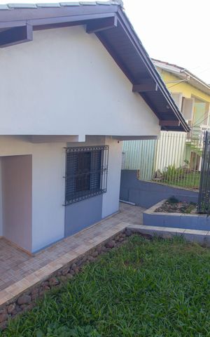 Casa à venda com 125m², 3 quartos e 5 vagas Casa à venda com 125m², 3 quartos e 5 vagasJardim