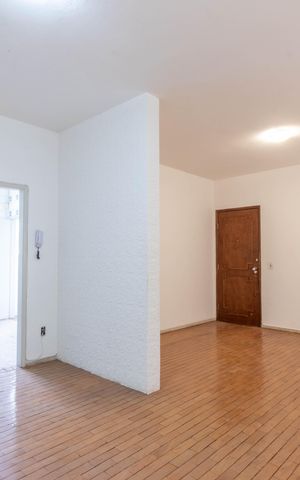 Apartamento à venda com 100m², 3 quartos e 1 vaga Apartamento à venda com 100m², 3 quartos e 1 vagaSala