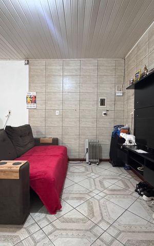 Casa à venda com 80m², 2 quartos e 1 vaga Casa à venda com 80m², 2 quartos e 1 vagaSala