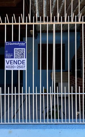 Casa à venda com 80m², 2 quartos e 1 vaga Casa à venda com 80m², 2 quartos e 1 vagaPlaca