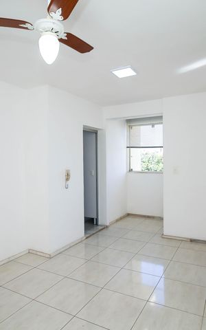 Apartamento à venda com 65m², 2 quartos e 1 vaga Apartamento à venda com 65m², 2 quartos e 1 vagaSala