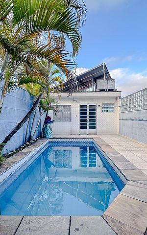 Casa à venda com 186m², 3 quartos e 4 vagasPiscina