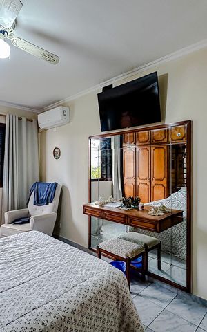 Casa à venda com 186m², 3 quartos e 4 vagasSuíte