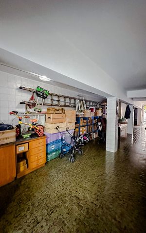 Casa à venda com 186m², 3 quartos e 4 vagasGaragem