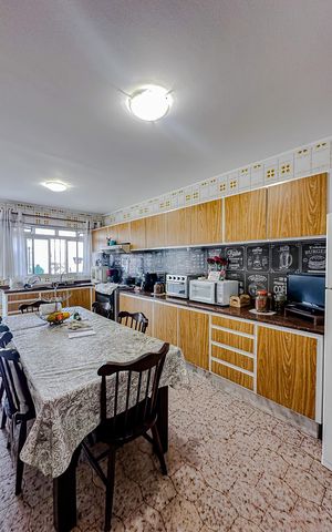 Casa à venda com 186m², 3 quartos e 4 vagasCozinha
