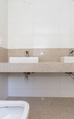 Apartamento à venda com 134m², 4 quartos e 3 vagas Apartamento à venda com 134m², 4 quartos e 3 vagasBanheiro Suíte 2