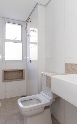 Apartamento à venda com 134m², 4 quartos e 3 vagas Apartamento à venda com 134m², 4 quartos e 3 vagasBanheiro Social