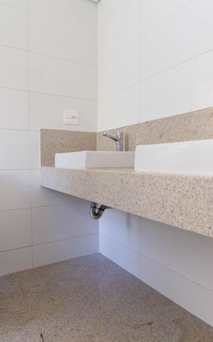 Apartamento à venda com 134m², 4 quartos e 3 vagas Apartamento à venda com 134m², 4 quartos e 3 vagasBanheiro Suíte 2